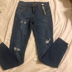 Size 0 -  cropped legging mid ride jeans